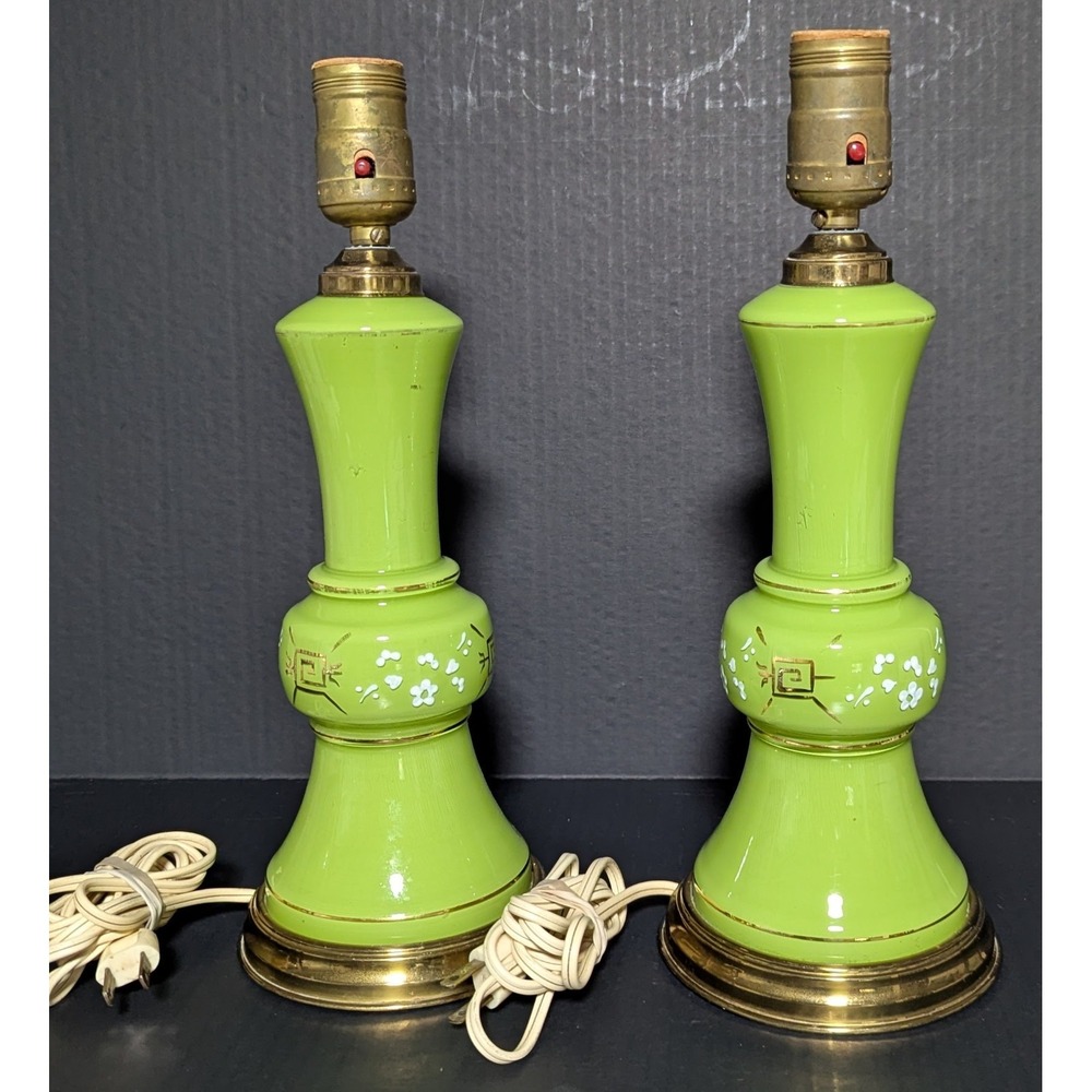 Vintage 1950's Working Pair of Hand Painted Green Glass & Brass Table Lamps - Picture 3 of 16